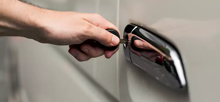 Why Choose Our Auto Locksmith Team in Brookfield, WI?